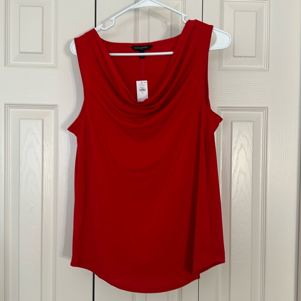 NWT Banana Republic sleeveless shirt size M